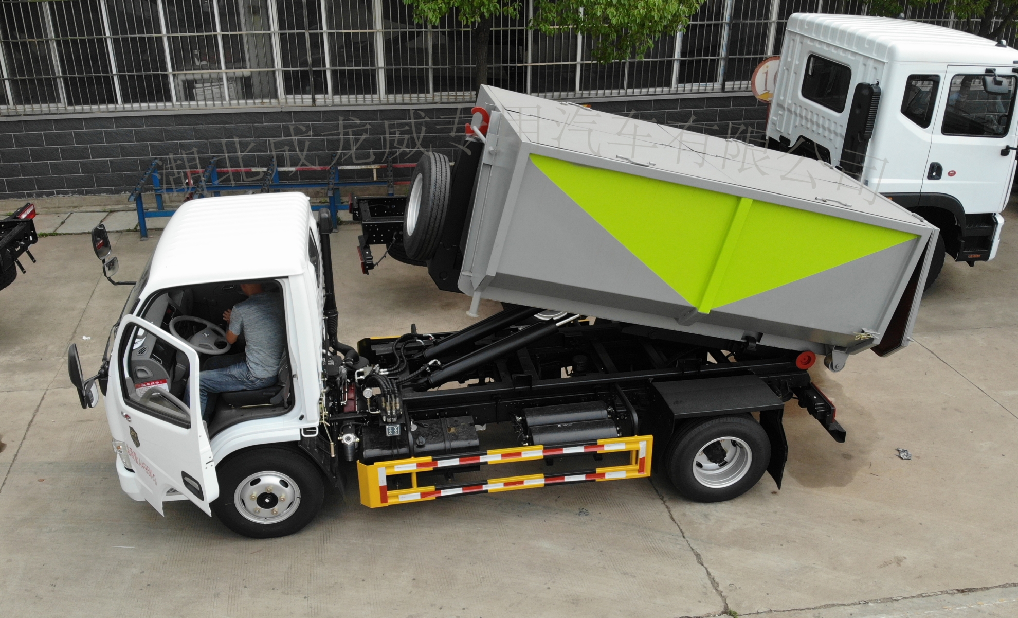 城市小清新，楚飛牌環(huán)衛(wèi)車